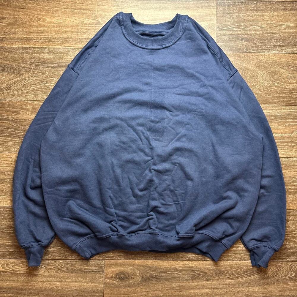Vintage 1990s Blank Navy Blue Crewneck Sweatshirt